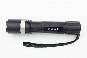 Multifunkční baterka SWAT