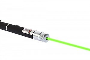 Extrémně svítivý zelený laser
