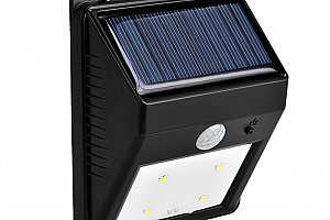 Venkovní LED svítilna se solárním panelem a senzorem pohybu