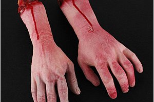 Model uřízlé lidské ruky Halloween!