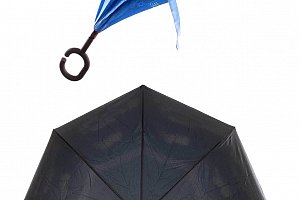 Obrácený holový deštník s dvojitým potahem mraky