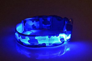 Svítící LED obojek pro pejsky s vojenským vzorem - modrý, vel. S a poštovné ZDARMA s dodáním do 2 dnů!