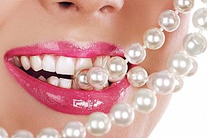 86% sleva na bělení zubů bez peroxidu