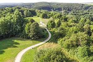 Český les v Rekreačním středisku Rybník s polopenzí, bowlingem a půjčením kol