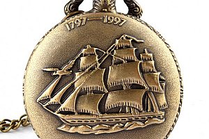 Retro kapesní hodinky USS Constitution a poštovné ZDARMA!