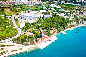 8–10denní Chorvatsko, Split | Dítě zdarma | Hotel Zagreb s polopenzí | 100 m od pláže