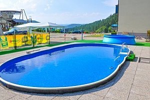 Slovenský ráj v Hotelu Plejsy *** s polopenzí a bazény + dítě zdarma