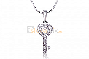 Rhodiovaný náhrdelník - řetízek a přívěsek Love Key ve tvaru klíče se zirkony Ostatní