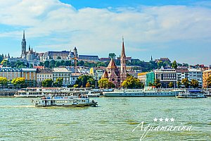 Romantická Budapešť v 4* historickém botelu na hladině Dunaje s lahví šampaňského i se snídaní
