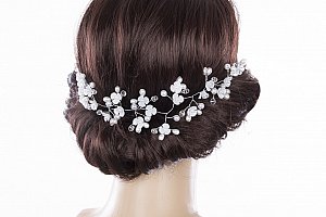 Svatební ozdoba do vlasů - čelenka Stříbrná větvička s kytkami, perly a krystalky