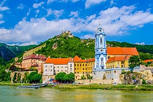 Výlet rakouským údolím Wachau s možností plavby po Dunaji