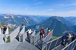 Celodenní zájezd pro 1 k Dachsteinu v Rakousku