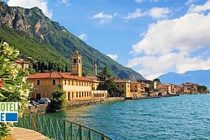 Romantická dovolená u jezera Lago di Garda pro dva
