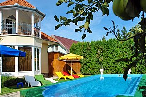Pohodový relax v hotelu u jezera Balaton s wellness i bazénem neomezeně, půjčením kol a polopenzí