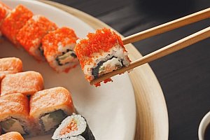 50% sleva na veškeré sushi v Mya Chef Restaurant