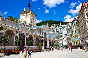 Noblesní Karlovy Vary ve wellness hotelu GREEN PARADISE s balíčkem báječných procedur a polopenzí – platnost přes celé léto