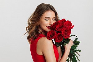 Kytice červených růží s osobním vzkazem a doručením po Praze