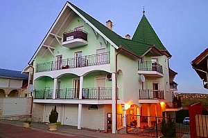 3 nebo 4denní pobyt v lázeňském městě Hevíz v Maďarsku pro 2 osoby v apartmánu Fortuna 24