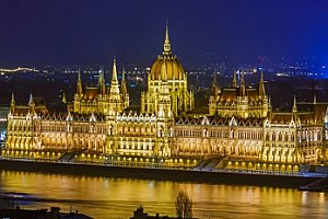 Výlet do adventní Budapešti a její vánoční trhy pro 1 osobu