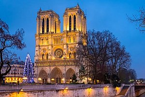3denní výlet do vánoční Paříže a do termálího Ambergu