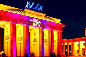 Zájezd pro 1 osobu do Berlína na festival světel. Světelná show, nasvícené kulturní památky.