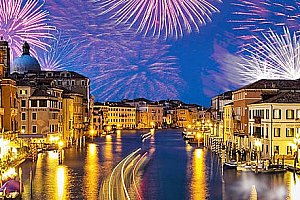 Silvestr v Benátkách - 3denní zájezd pro 1 osobu s CZ AD dopravní a prohlídka města s průvodcem.