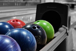 Hodina bowlingu na nejmodernější bowlingové dráze v Ostravě