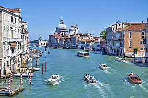 4denní zájezd za romantickými skvosty Itálie: Benátky, Verona a Lago di Garda pro jednoho