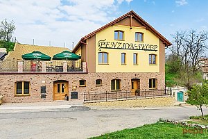 2–6denní vinařský pobyt se snídaněmi a degustací vín pro 2 v penzionu Sklep na Moravě