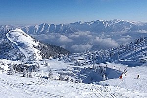 Lyžařský pobyt pro dvě osoby v Rakouských Alpách v českém pensionu Sun se snídaní na 3 dny.