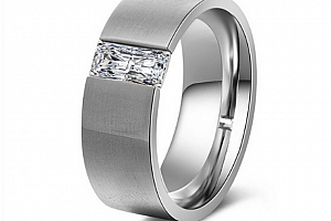Dámský prsten z chirurgické oceli stříbrný s velkým zirkonem SR000027 Velikost: 8