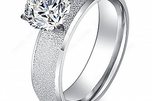 Stříbrný prsten z pískované chirurgické oceli s lesklým velkým zirkonem SR000038 Velikost: 7