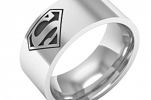 Stříbrný prsten Superman z chirurgické oceli SR000068 Velikost: 6