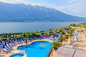 Lago di Garda od jara až do podzimu 2019 v hotelu přímo u jezera