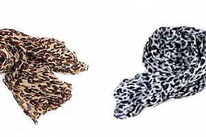 módní šátek s leopardím vzorem