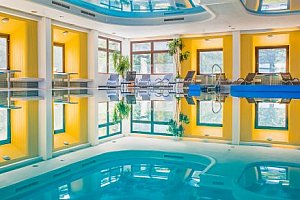 Vídeňské Alpy ve Sporthotelu am Semmering *** s polopenzí a bazénem i saunou
