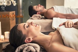 Thajská jasmínová relaxační olejová masáž pro dva u metra Anděl