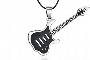 3D náhrdelník s přívěskem kytary z chirurgické oceli na provázkovém řetízku PN0000157 Barva: Černá