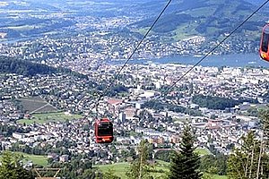 3denní zájezd do Švýcarska pro jednoho, lanovkou na vrchol Pilatus, jízda zubačkou, spousta jezer.