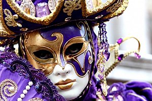 Poznávací zájezd do italských Benátek na karneval masek, La Festa Venezian sull´Acqua.