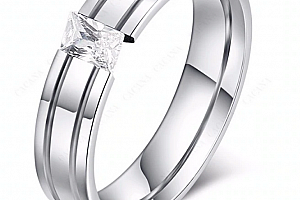 Dámský prsten s výrazným zirkonem z chirurgické oceli- stříbrný SR000094 Velikost: 9