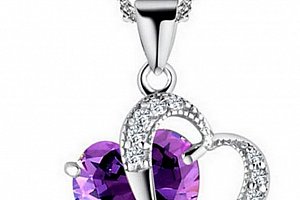 Dámský náhrdelník s přívěskem dvojitého srdce s velkým zirkonem PN000171 Barva: Fialová
