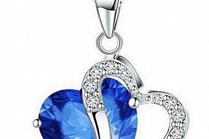 Dámský náhrdelník s přívěskem dvojitého srdce s velkým zirkonem PN000171 Barva: Modrá