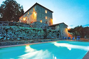 Toskánsko v romantickém Hotelu Villa Casalta s bazénem a snídaní na 4 dny