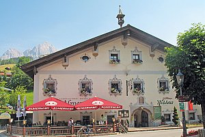 Rakouské Alpy v hotelu na jaře i v létě s polopenzí, obědovou polévkou a odpoledním zákuskem + krytý bazén