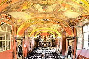 Červnové koncerty v Zrcadlové kapli Klementina. V podání Dvořák Symphony Orchestra Prague.