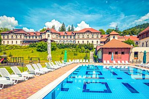 Maďarsko: Erzsebet Park Hotel *** Superior s polopenzí a neomezeným wellness