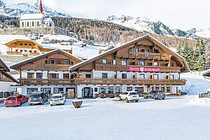 Jižní Tyrolsko v hotelu nedaleko sjezdovek s wellness, běžkařským skipasem, polopenzí – i přes Vánoce