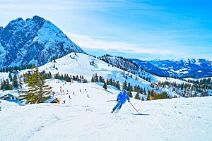Rakouské Alpy v blízkosti skiareálů v českém penzionu Sunny s polopenzí