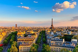 5 denní zájezd do Paříže se zastávkou v La Défense nebo ve Versailles